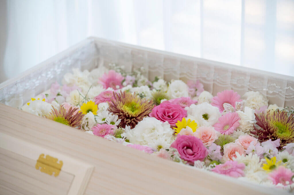 棺と花